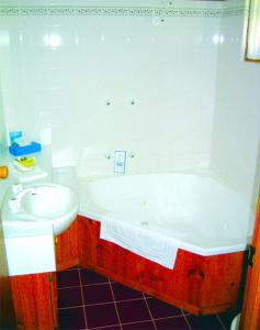 Aristocrat Waurnvale Motel - Kalgoorlie Accommodation 3