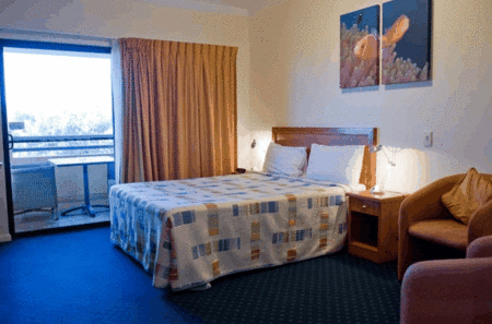 Kacys Bargara Beach Motel - Kalgoorlie Accommodation 0