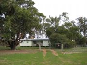 Barrahead Cottage - Kalgoorlie Accommodation 0