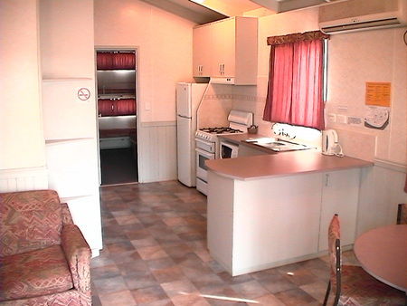 Apex RiverBeach Holiday Park - Kalgoorlie Accommodation 2