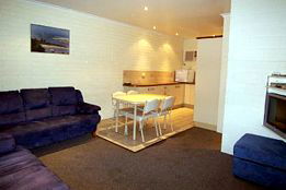 Allambi Holiday Apartments - Kalgoorlie Accommodation 2