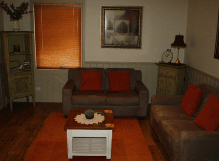 Autumn Affair Cottages  - Kalgoorlie Accommodation 5