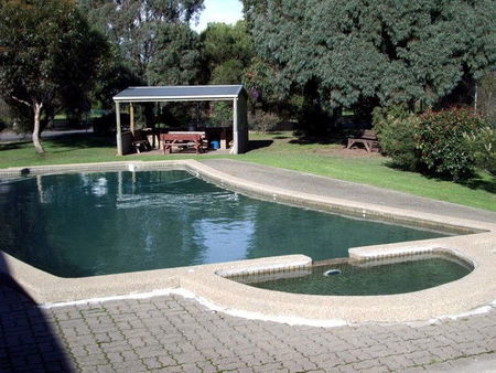 Tandara Caravan Park - Kalgoorlie Accommodation 2