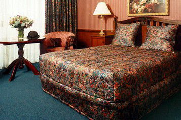 Clifton Lodge - Kalgoorlie Accommodation 5