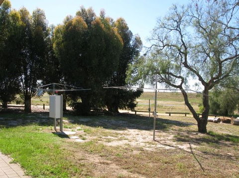 Natimuk Lake Caravan Park - Kalgoorlie Accommodation 4