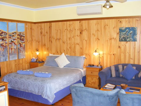 Belfast Cottages - Kalgoorlie Accommodation 6