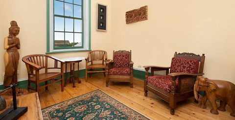 Annesley House - Kalgoorlie Accommodation 1