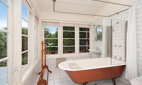 Annesley House - Kalgoorlie Accommodation 6