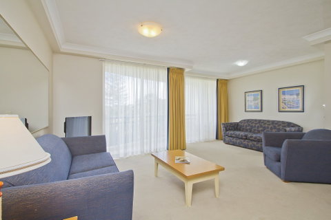 Palazzo Colonnades - Kalgoorlie Accommodation 3