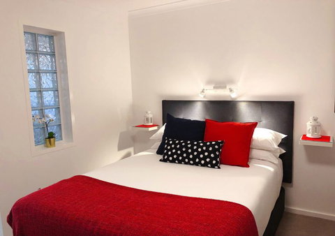 Canberra Short Term & Holiday Accommodation - Kalgoorlie Accommodation 5