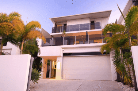 Alex Beach House - Kalgoorlie Accommodation 0