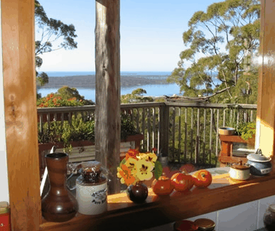 Bed In The Treetops - Kalgoorlie Accommodation 1