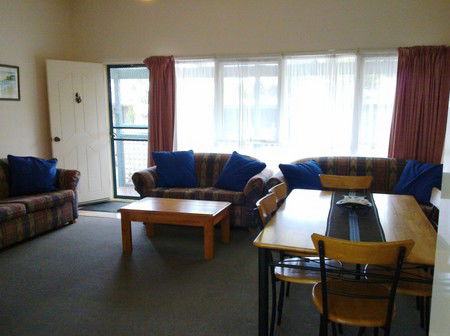Park Street Apartments - Kalgoorlie Accommodation 3