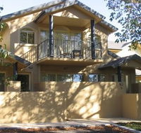 Falls Mountain Retreat - Kalgoorlie Accommodation