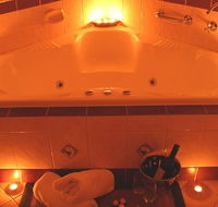 Anglesea Overboard Seaside Cottage - Kalgoorlie Accommodation