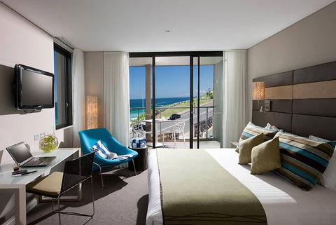 Novotel Newcastle Beach - Kalgoorlie Accommodation 0