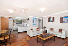 Abodes About Byron - Kalgoorlie Accommodation 3