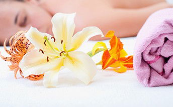 Harbour Day Spa - Raby Bay - Kalgoorlie Accommodation 2
