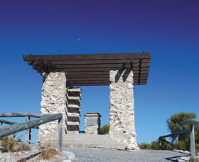 Vlamingh Lookout - Kalgoorlie Accommodation 0