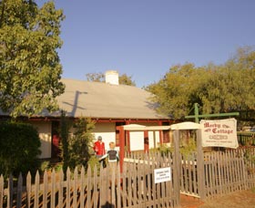 Morby Cottage - Kalgoorlie Accommodation 0