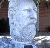 Sir John Forrest Monument - Kalgoorlie Accommodation