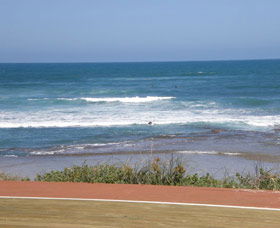 Flat Rocks - Kalgoorlie Accommodation 0