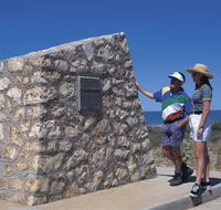 Potshot Monument - Kalgoorlie Accommodation