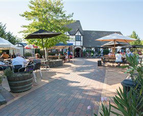 George Harcourt Inn - Kalgoorlie Accommodation 0
