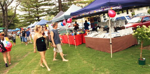 Coolangatta Beachfront Markets - Kalgoorlie Accommodation 6