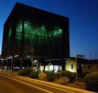 Tree Of Knowledge Memorial - Kalgoorlie Accommodation