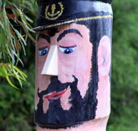 Maryboroughs Bollards - Kalgoorlie Accommodation