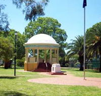 Kingaroy Memorial Park - Kalgoorlie Accommodation
