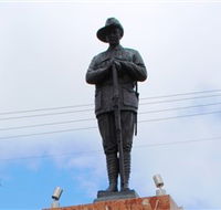 Charters Towers Memorial Cenotaph - Kalgoorlie Accommodation