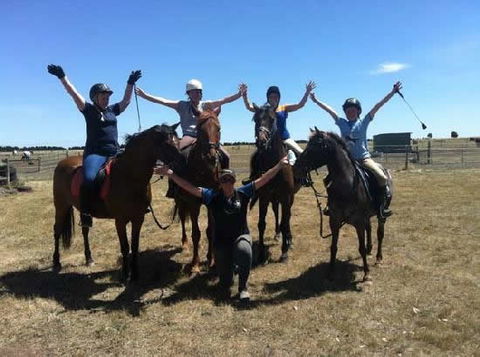 Saddle On Riding School - Kalgoorlie Accommodation 1