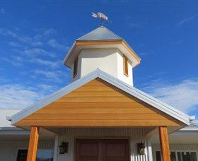 Flyfaire Wines - Kalgoorlie Accommodation 1