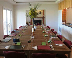 Flyfaire Wines - Kalgoorlie Accommodation 6