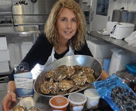 Advance Mussel Supply - Kalgoorlie Accommodation 2