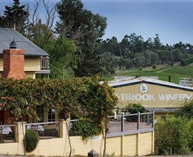 Kellybrook Winery, Kelly Brothers Cider & Riders Brew Co. - Kalgoorlie Accommodation 2
