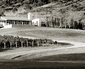 Logan Wines - Kalgoorlie Accommodation 2