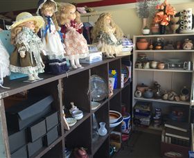 Corryong Op Shop - Kalgoorlie Accommodation 2
