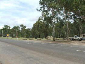 Tipperary Flat - Kalgoorlie Accommodation 0