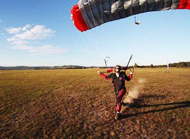 Skydive Maitland - Kalgoorlie Accommodation 2
