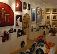 Articles Fine Art Gallery - Kalgoorlie Accommodation