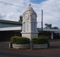 Barcaldine War Memorial Clock - Kalgoorlie Accommodation