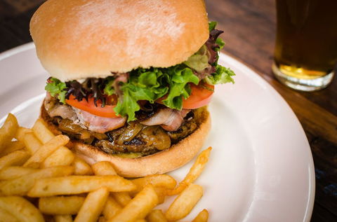 Crown Hotel Wentworth - Kalgoorlie Accommodation 1