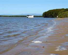 Taylors Beach - Kalgoorlie Accommodation 1
