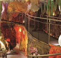 The Crystal Caves - Kalgoorlie Accommodation
