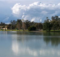 Gum Bend Lake - Kalgoorlie Accommodation