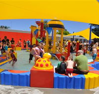 Holland Park Swimming Pool - Kalgoorlie Accommodation