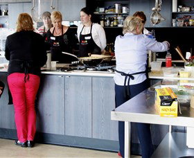 Food I Am Cooking School - Kalgoorlie Accommodation 3